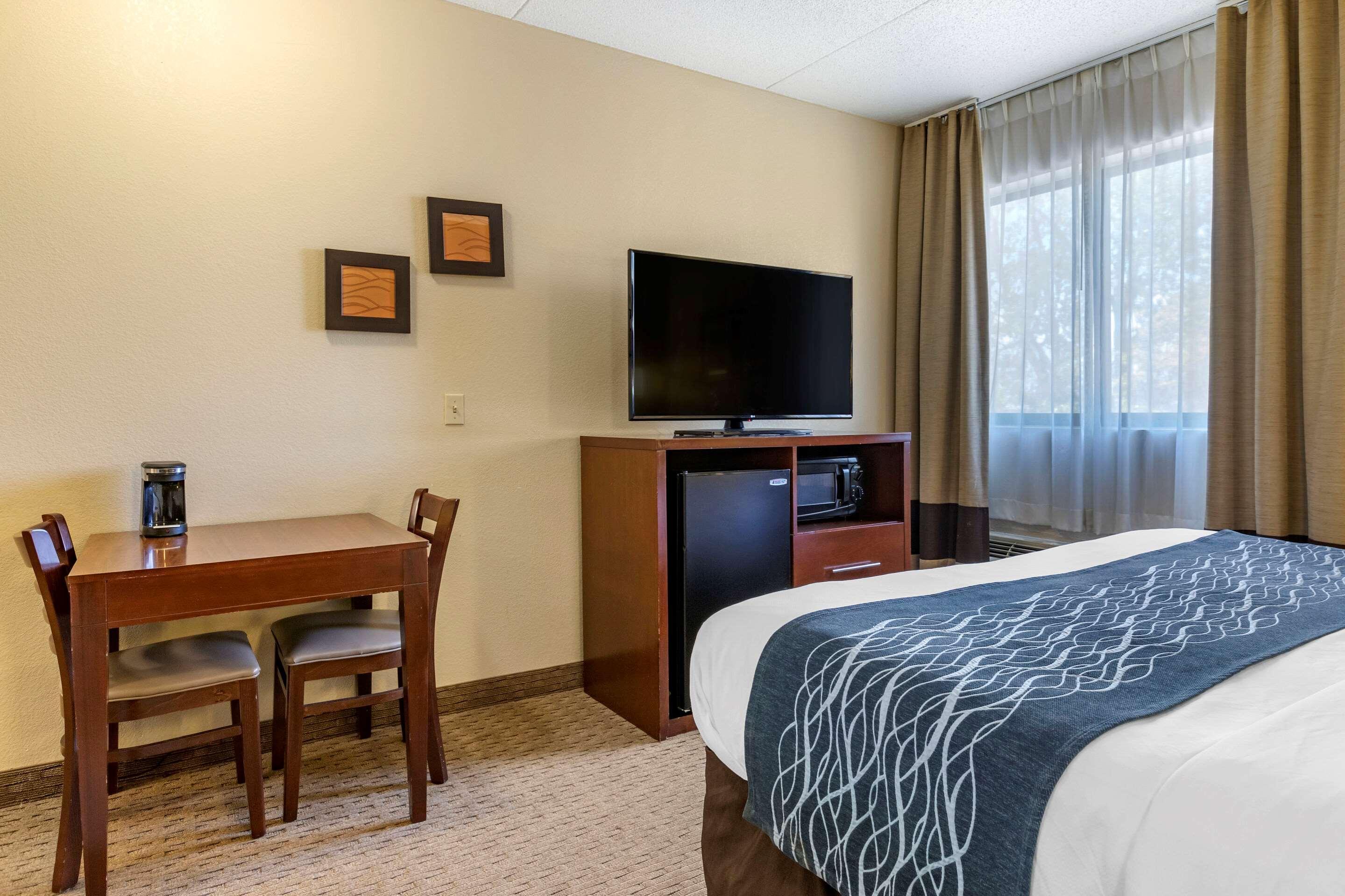 Comfort Inn Warren Extérieur photo