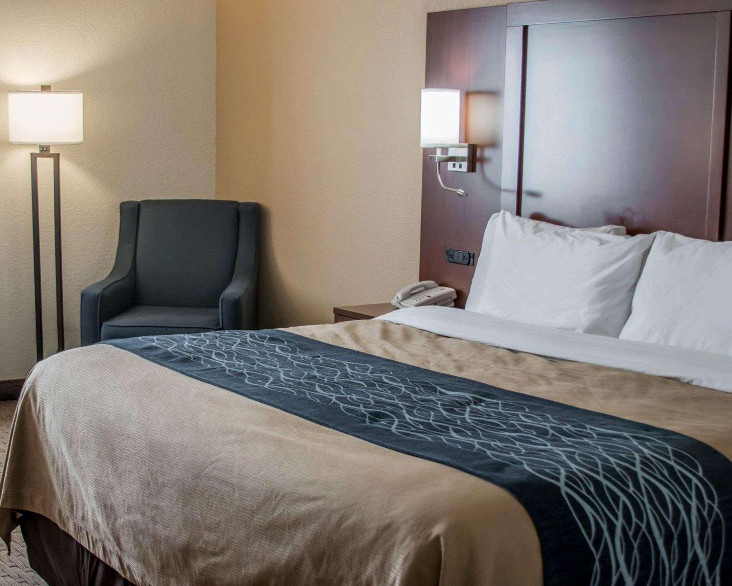 Comfort Inn Warren Extérieur photo