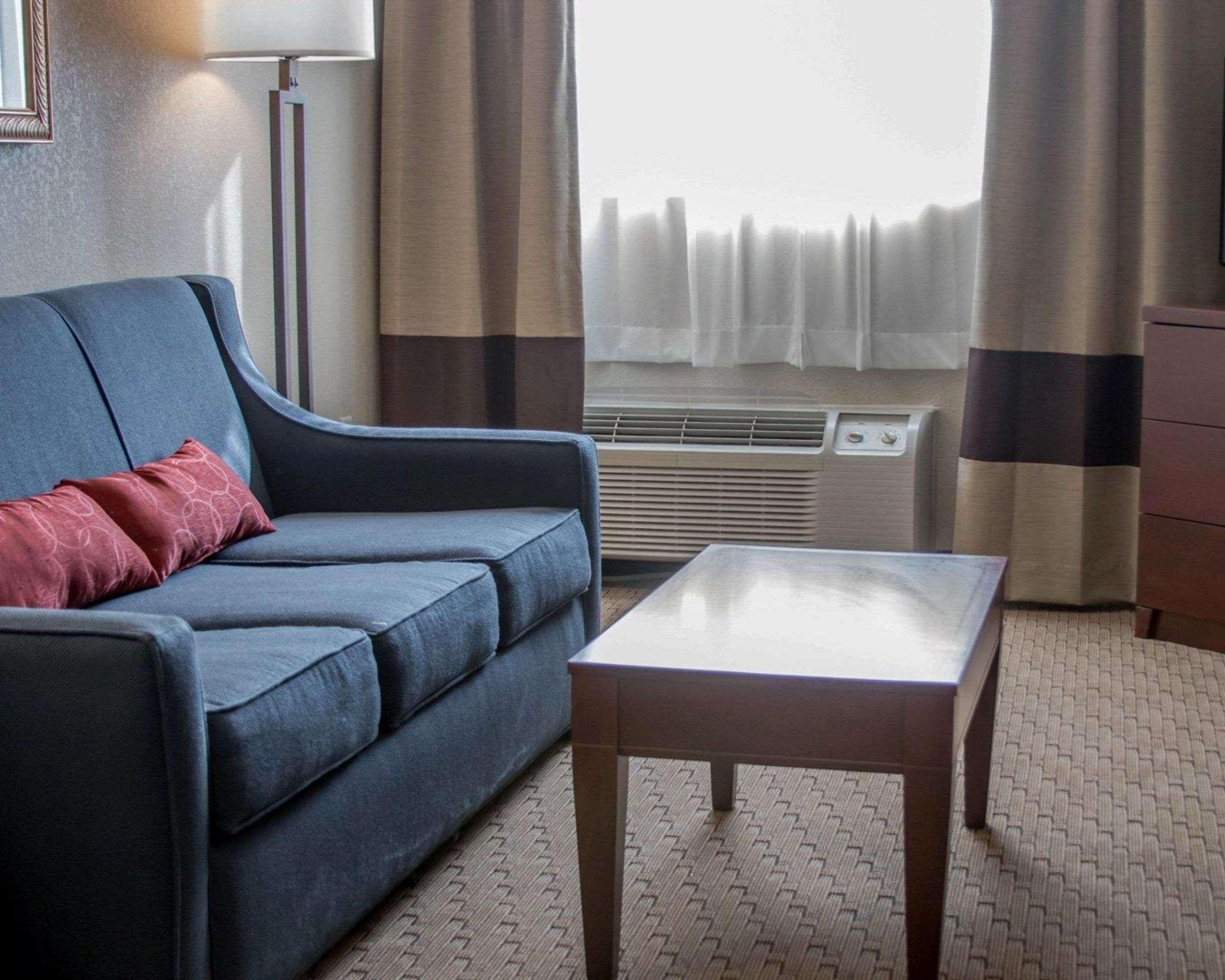 Comfort Inn Warren Extérieur photo